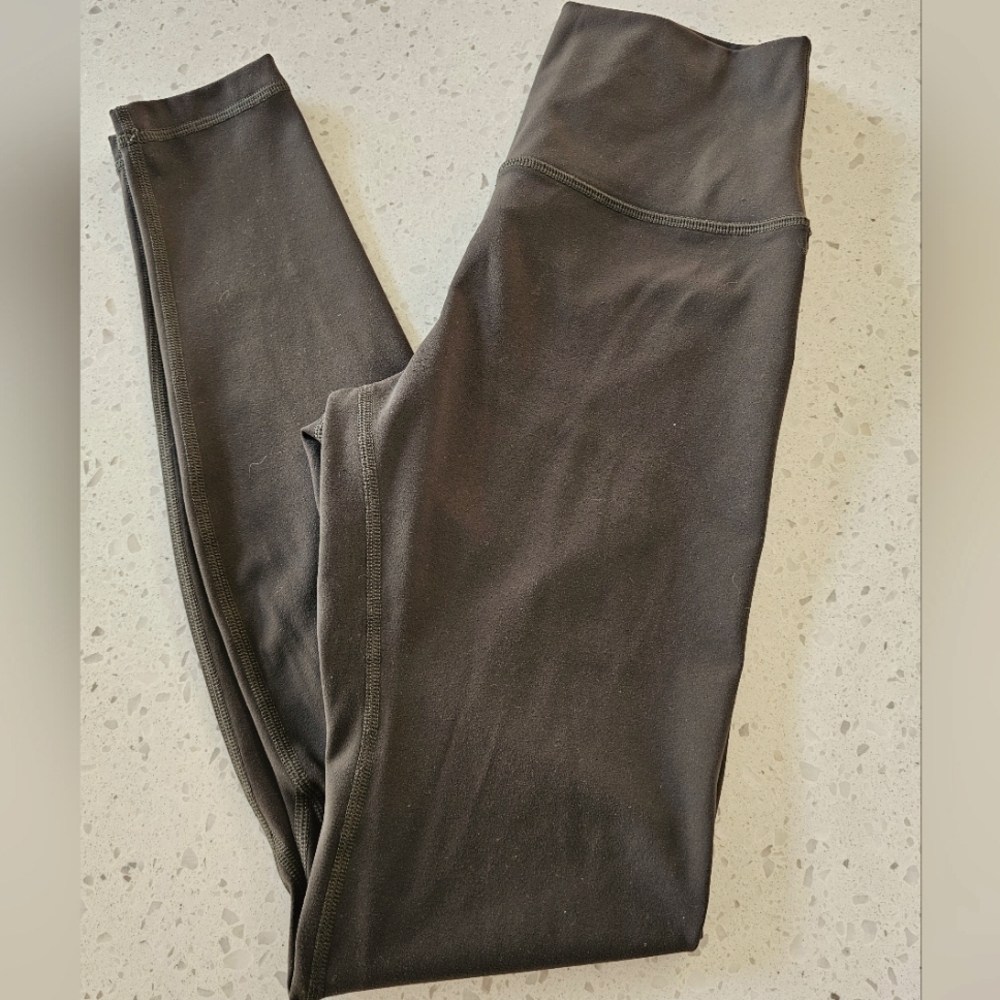 HeyNuts Essential Full Length Legging 28" sz small - Picture 3 of 6